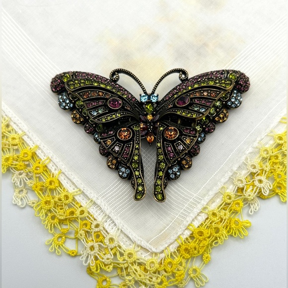 GORGEOUS Vintage Heidi Daus Butterfly Brooch EUC - Picture 9 of 14